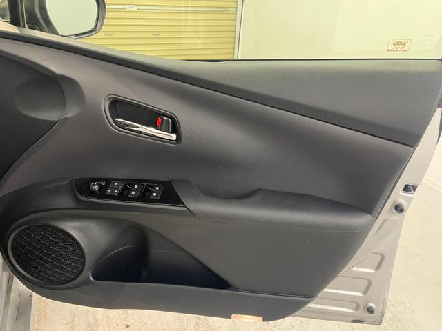 プリウス Sセーフティプラス トヨタ純正ナビ TV Bluetooth接続 バックカメラ ビルトインETC LEDヘッドライト スマートキー レーダークルーズコントロール(59枚目)