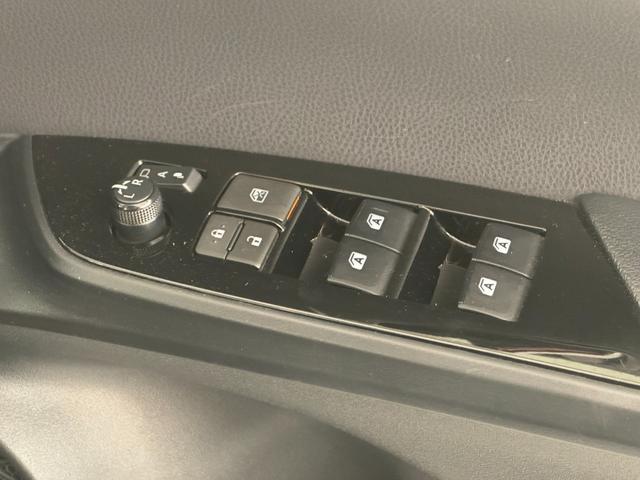 プリウス Sセーフティプラス ナビ フルセグTV Bluetooth接続 バックカメラ ETC ドライブレコーダー LEDヘッドライト フォグランプ レーダークルーズコントロール(58枚目)