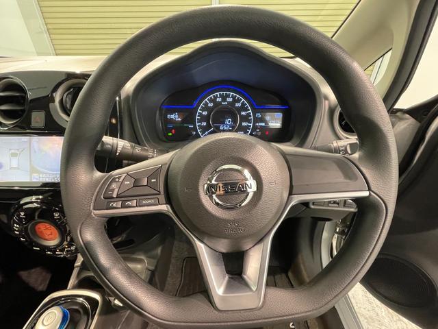 ノート e-パワー X 純正ナビ フルセグTV ETC バックカメラ ドライブレコーダーアラウンドビューモニター インテリジェントルームミラー 踏み間違い防止アシスト(22枚目)