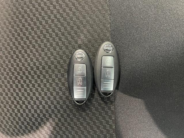 ノート e-パワー X 純正ナビ フルセグTV ETC バックカメラ ドライブレコーダーアラウンドビューモニター インテリジェントルームミラー 踏み間違い防止アシスト(49枚目)