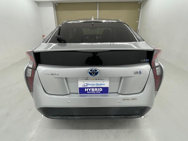 プリウス Sセーフティプラス 純正ナビ フルセグTV Bluetooth接続 バックカメラ ETC LEDヘッドライト フォグランプ スマートキー プッシュスタート(12枚目)