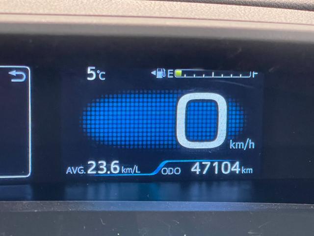 プリウス Sセーフティプラス 純正ナビ フルセグTV Bluetooth接続 バックカメラ ETC LEDヘッドライト フォグランプ スマートキー プッシュスタート(27枚目)