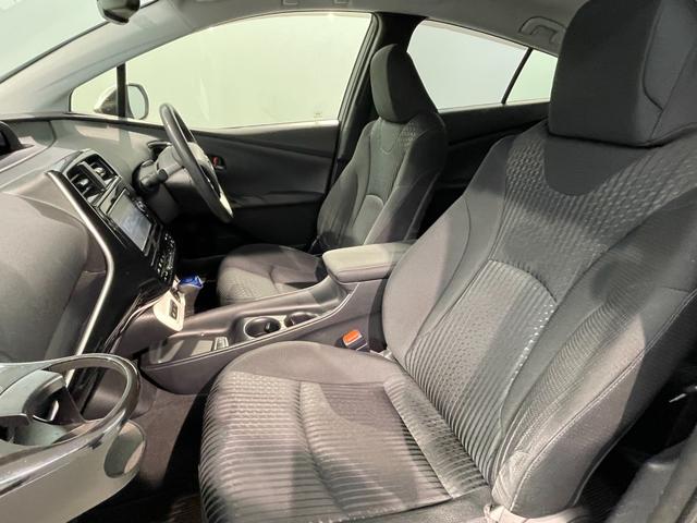 プリウス Sセーフティプラス 純正ナビ フルセグTV Bluetooth接続 バックカメラ ETC LEDヘッドライト フォグランプ スマートキー プッシュスタート(47枚目)