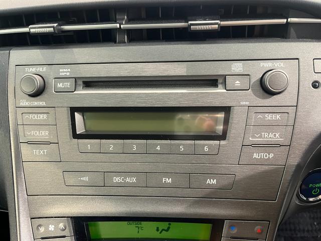 プリウス S オーディオラジオ ビルトインETC HIDヘッドライト フォグランプ スマートキー プッシュスタート パワーウィンドウ パワーステーション(34枚目)