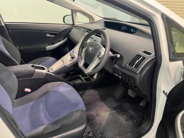 プリウス S オーディオラジオ ビルトインETC HIDヘッドライト フォグランプ スマートキー プッシュスタート パワーウィンドウ パワーステーション(43枚目)