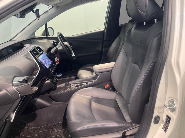 プリウス Ｓツーリングセレクション　アルパイン９インチナビ　フルセグＴＶ　Ｂｌｕｅｔｈｏｏｔｈ接続　バックカメラ　シートヒーター　ＥＴＣ　レザーシート　ドライブレコーダー　ＬＥＤヘッドライト（50枚目）