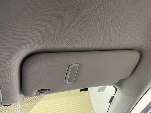 プリウス Ｓツーリングセレクション　アルパイン９インチナビ　フルセグＴＶ　Ｂｌｕｅｔｈｏｏｔｈ接続　バックカメラ　シートヒーター　ＥＴＣ　レザーシート　ドライブレコーダー　ＬＥＤヘッドライト（55枚目）