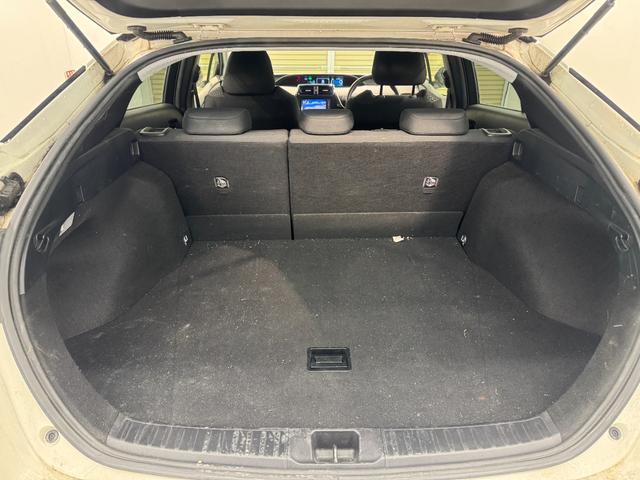 プリウス Ｓ　ナビ　ＴＶ　Ｂｌｕｅｔｈｏｏｔｈ接続　バックカメラ　ＥＴＣ　ドライブレコーダー　ＬＥＤヘッドライト　フォグランプ　スマートキー（46枚目）