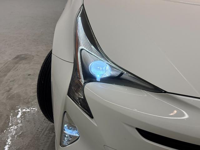 プリウス Ｓ　ナビ　ＴＶ　Ｂｌｕｅｔｈｏｏｔｈ接続　バックカメラ　ＥＴＣ　ドライブレコーダー　ＬＥＤヘッドライト　フォグランプ　スマートキー（58枚目）