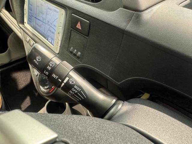 アクア Ｇ　ナビ　ワンセグＴＶ　Ｂｌｕｅｔｈｏｏｔｈ接続　バックカメラ　ＥＴＣ　ドライブレコーダー　純正エアロ　プッシュスタート　スマートキー（23枚目）