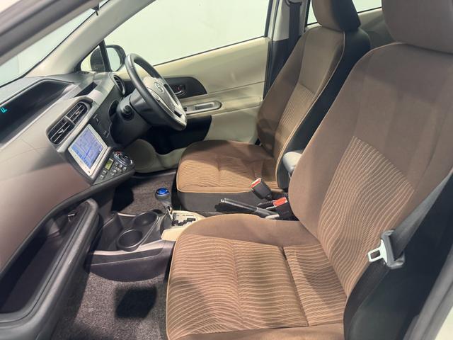 アクア Ｇ　ナビ　ワンセグＴＶ　Ｂｌｕｅｔｈｏｏｔｈ接続　バックカメラ　ＥＴＣ　ドライブレコーダー　純正エアロ　プッシュスタート　スマートキー（52枚目）