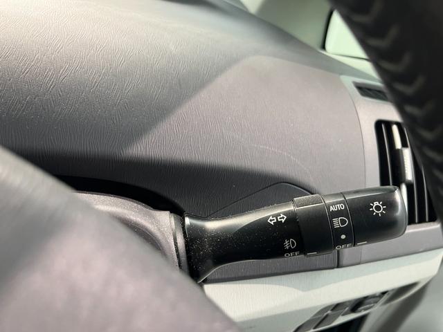プリウス Ｓ　ＬＥＤエディション　ナビ　ワンセグＴＶ　バックカメラ　ＥＴＣ　ヘッドライトウォッシャー　ＬＥＤヘッドライト　フォグランプ　スマートキー　プッシュスタート（26枚目）