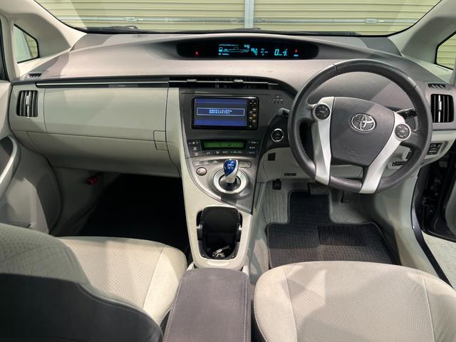 プリウス Ｓ　ＬＥＤエディション　ナビ　ワンセグＴＶ　バックカメラ　ＥＴＣ　ヘッドライトウォッシャー　ＬＥＤヘッドライト　フォグランプ　スマートキー　プッシュスタート（42枚目）