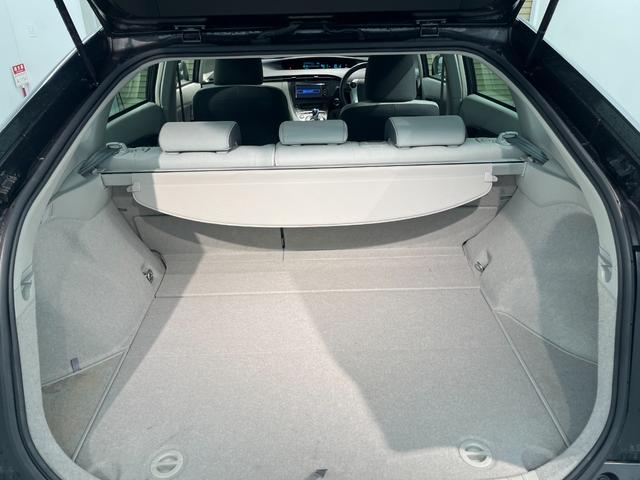 プリウス Ｓ　ＬＥＤエディション　ナビ　ワンセグＴＶ　バックカメラ　ＥＴＣ　ヘッドライトウォッシャー　ＬＥＤヘッドライト　フォグランプ　スマートキー　プッシュスタート（47枚目）