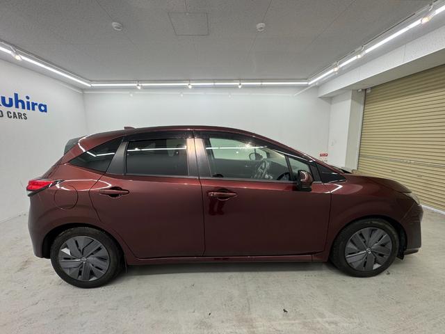 �V��A�V�[�g�A�C���p�l�A�g�����N���[���܂Ő�p�̋@��A��܂��g�p���ďL���E����̏������s���܂��B�L���≘�ꂪ�����ԗ��̓V�[�g��������O���O��I�ɐ�򂵂܂��B�Ō�ɏ��ۉ��H���{���Ĕ[�Ԃ��܂��B