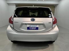 車を売って終わりではなく燃料から保険、車検とオクヒラグループ全体でお客様のカーライフをトータルで支えます。もしもの故障があっても安心整備保証があれば大丈夫。安心してカーライフを楽しんで下さい。 4