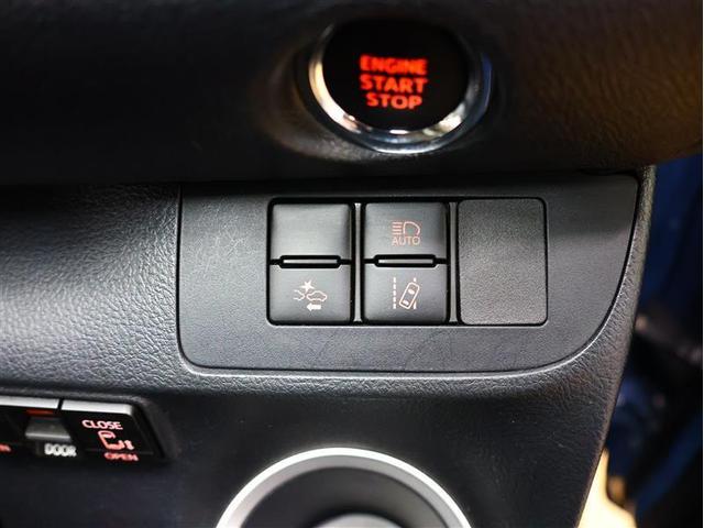 シエンタ Ｇ　セーフティーエディションＩＩ　フルセグ　メモリーナビ　ＤＶＤ再生　後席モニター　バックカメラ　衝突被害軽減システム　ＥＴＣ　両側電動スライド　ＬＥＤヘッドランプ　ウオークスルー　乗車定員７人　３列シート　アイドリングストップ（8枚目）