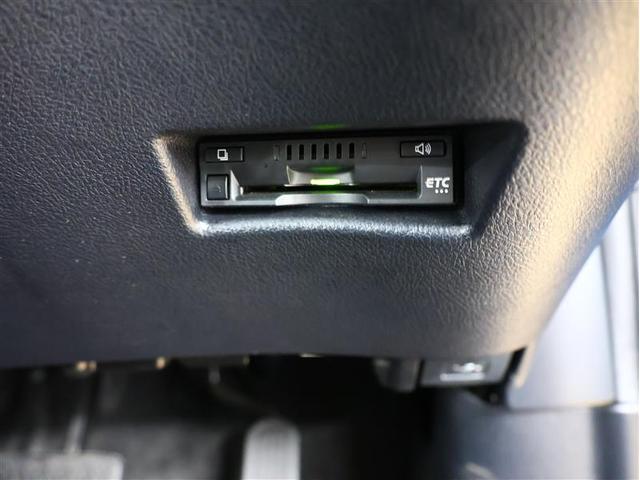 シエンタ Ｇ　セーフティーエディションＩＩ　フルセグ　メモリーナビ　ＤＶＤ再生　後席モニター　バックカメラ　衝突被害軽減システム　ＥＴＣ　両側電動スライド　ＬＥＤヘッドランプ　ウオークスルー　乗車定員７人　３列シート　アイドリングストップ（12枚目）