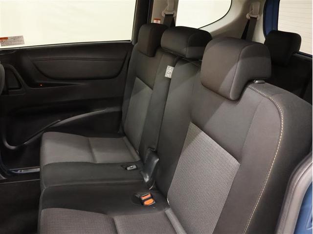 シエンタ Ｇ　セーフティーエディションＩＩ　フルセグ　メモリーナビ　ＤＶＤ再生　後席モニター　バックカメラ　衝突被害軽減システム　ＥＴＣ　両側電動スライド　ＬＥＤヘッドランプ　ウオークスルー　乗車定員７人　３列シート　アイドリングストップ（20枚目）