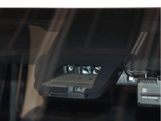 エスクァイア Gi プレミアムパッケージ ブラックテーラード フルセグ メモリーナビ DVD再生 後席モニター バックカメラ 衝突被害軽減システム ETC 両側電動スライド LEDヘッドランプ 乗車定員7人 3列シート アイドリングストップ(6枚目)