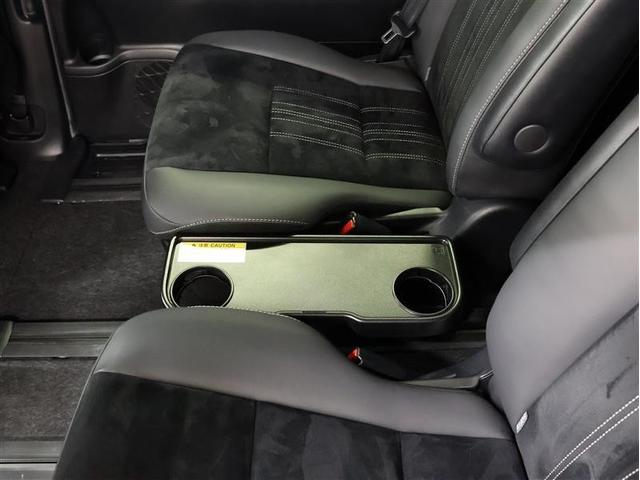 エスクァイア Gi プレミアムパッケージ ブラックテーラード フルセグ メモリーナビ DVD再生 後席モニター バックカメラ 衝突被害軽減システム ETC 両側電動スライド LEDヘッドランプ 乗車定員7人 3列シート アイドリングストップ(18枚目)