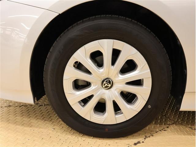 プリウス Ｓ　ワンセグ　メモリーナビ　バックカメラ　衝突被害軽減システム　ＥＴＣ　ＬＥＤヘッドランプ　車線逸脱装置　オートマチックハイビーム　レーダークルーズ（12枚目）