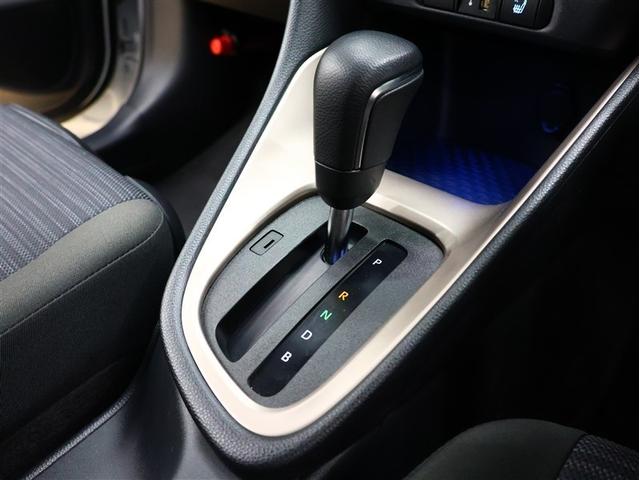 ヤリス ハイブリッドＺ　フルセグ　メモリーナビ　バックカメラ　衝突被害軽減システム　ＥＴＣ　ＬＥＤヘッドランプ　車線逸脱装置　オートマチックハイビーム　ブラインドスポットモニター　パノラミックビューモニター（20枚目）