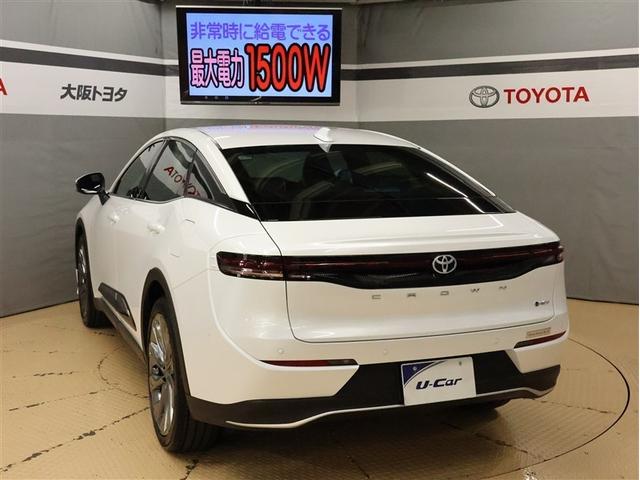 クラウンクロスオーバー Ｚ　革シート　４ＷＤ　フルセグ　メモリーナビ　バックカメラ　衝突被害軽減システム　ＥＴＣ　ドラレコ　ＬＥＤヘッドランプ　車線逸脱装置　オートマチックハイビーム　ブラインドスポットモニター（4枚目）