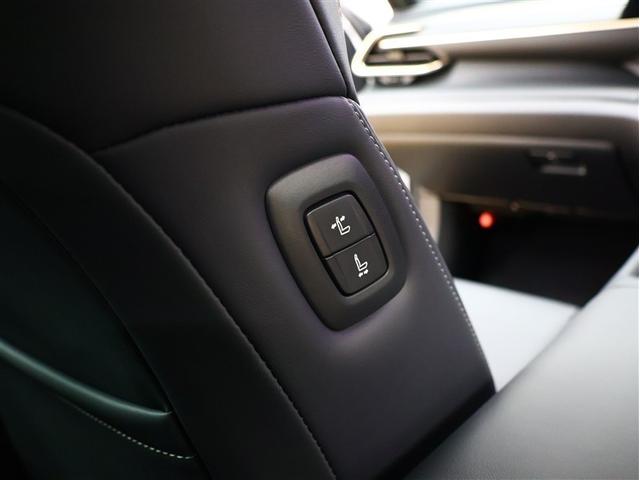 クラウンクロスオーバー Ｚ　革シート　４ＷＤ　フルセグ　メモリーナビ　バックカメラ　衝突被害軽減システム　ＥＴＣ　ドラレコ　ＬＥＤヘッドランプ　車線逸脱装置　オートマチックハイビーム　ブラインドスポットモニター（22枚目）