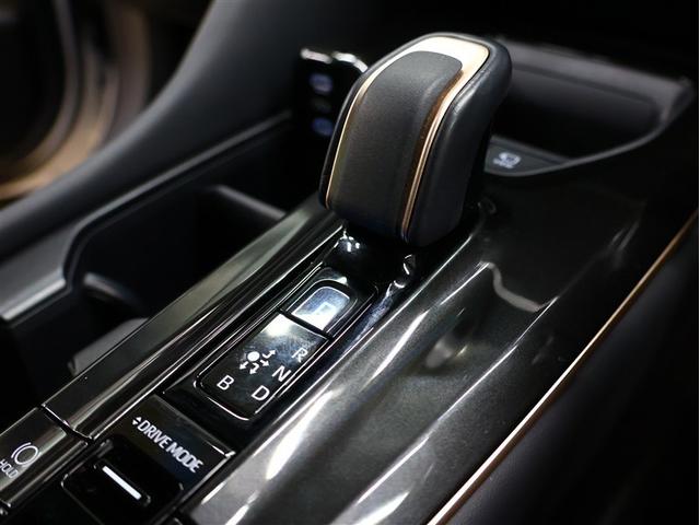 クラウンクロスオーバー Ｚ　革シート　４ＷＤ　フルセグ　メモリーナビ　バックカメラ　衝突被害軽減システム　ＥＴＣ　ドラレコ　ＬＥＤヘッドランプ　車線逸脱装置　オートマチックハイビーム　ブラインドスポットモニター（26枚目）