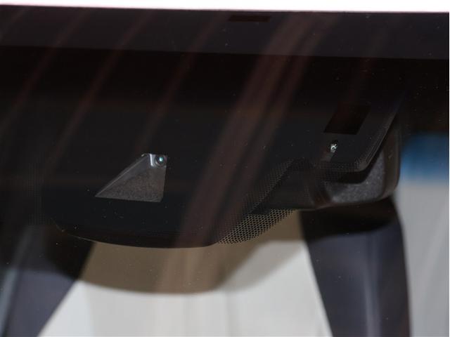 クラウンハイブリッド RSアドバンス 冷温熱電動本革シート ステアリングヒーター クリアランスソナー フルセグ メモリーナビ DVD再生 バックカメラ TSS2衝突被害軽減システム ナビ連動ETC2.0 ブラインドスポットモニター(6枚目)