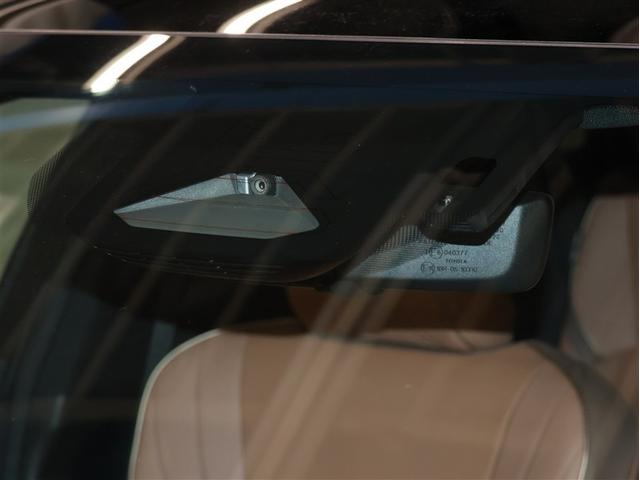 クラウンスポーツ Z 革シート サンルーフ 4WD フルセグ メモリーナビ バックカメラ 衝突被害軽減システム ETC ドラレコ LEDヘッドランプ パノラミックビューモニター ブラインドスポットモニター(6枚目)