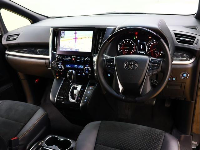 アルファード ２．５Ｓ　タイプゴールド　フルセグ　メモリーナビ　ＤＶＤ再生　バックカメラ　衝突被害軽減システム　ＥＴＣ　両側電動スライド　ＬＥＤヘッドランプ　乗車定員７人　３列シート（5枚目）