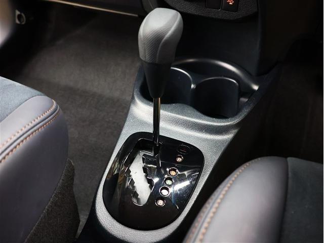 ヴィッツ ハイブリッドＦ　アミー　フルセグ　メモリーナビ　ＤＶＤ再生　バックカメラ　衝突被害軽減システム　ＥＴＣ　ＬＥＤヘッドランプ（16枚目）