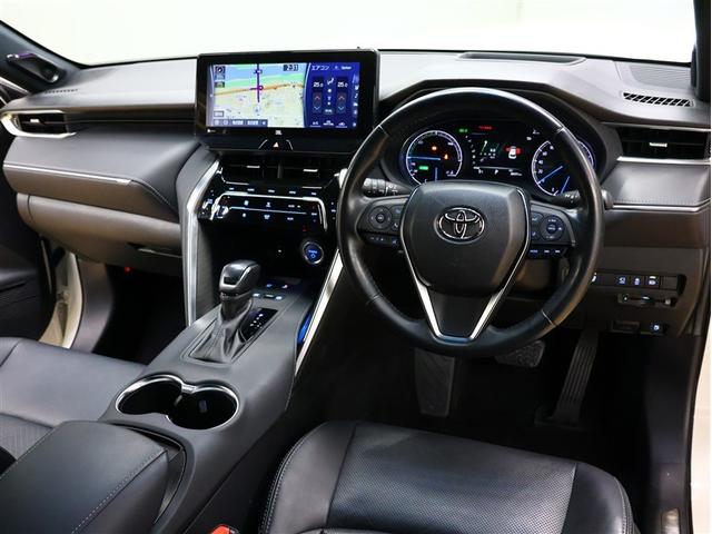 ハリアーハイブリッド Ｚ　レザーパッケージ　革シート　フルセグ　メモリーナビ　バックカメラ　衝突被害軽減システム　ＥＴＣ　ドラレコ　ＬＥＤヘッドランプ　フルエアロ　パワーバックドア　ステアリングヒーター　パノラミックビューモニター　ＢＳＭ（4枚目）