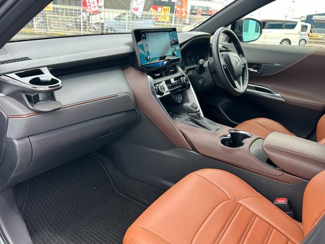 ハリアーハイブリッド Ｇ　ワンオーナー車　ディスプレイオーディオ　フルセグＴＶ　ビルトインＥＴＣ　新車保証継承付き　ＴＺ前後ドラレコ　バックカメラ　　ブラインドスポット　デジタルインナーミラー（33枚目）