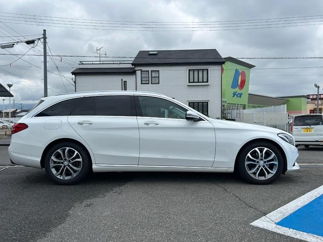 Ｃクラスステーションワゴン Ｃ２２０ｄ　ステーションワゴン　アバンギャルド　レーダーセーフティパッケージ／パーキングアシスト／パワーバックドア／ＬＥＤヘッドライト／シルバールーフレール／純正１７インチＡＷ／メーカーＨＤＤナビ／地デジＴＶ／Ｂカメラ／ＥＴＣ／キーレスゴー２個（11枚目）