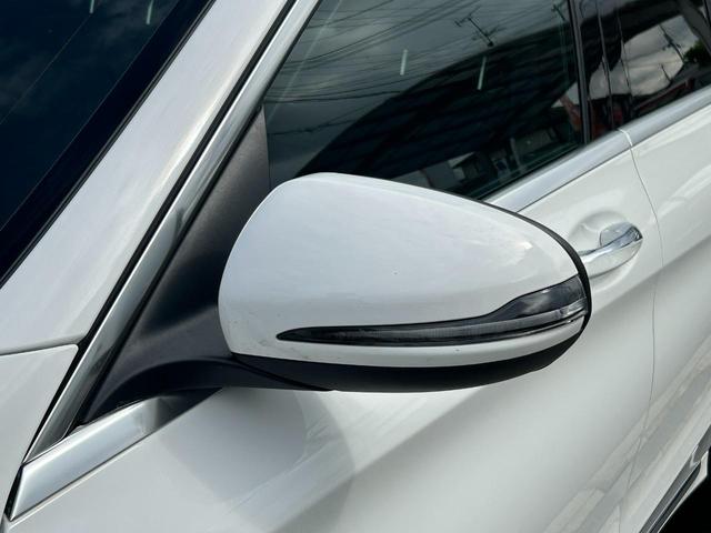 Ｃクラスステーションワゴン Ｃ２２０ｄ　ステーションワゴン　アバンギャルド　レーダーセーフティパッケージ／パーキングアシスト／パワーバックドア／ＬＥＤヘッドライト／シルバールーフレール／純正１７インチＡＷ／メーカーＨＤＤナビ／地デジＴＶ／Ｂカメラ／ＥＴＣ／キーレスゴー２個（20枚目）