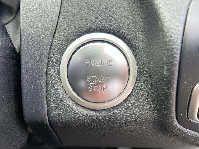 Ｃクラスステーションワゴン Ｃ２２０ｄ　ステーションワゴン　アバンギャルド　レーダーセーフティパッケージ／パーキングアシスト／パワーバックドア／ＬＥＤヘッドライト／シルバールーフレール／純正１７インチＡＷ／メーカーＨＤＤナビ／地デジＴＶ／Ｂカメラ／ＥＴＣ／キーレスゴー２個（52枚目）