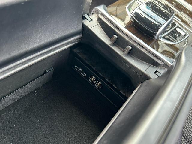 Ｃクラスステーションワゴン Ｃ２２０ｄ　ステーションワゴン　アバンギャルド　レーダーセーフティパッケージ／パーキングアシスト／パワーバックドア／ＬＥＤヘッドライト／シルバールーフレール／純正１７インチＡＷ／メーカーＨＤＤナビ／地デジＴＶ／Ｂカメラ／ＥＴＣ／キーレスゴー２個（58枚目）