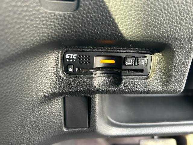 Ｎ－ＢＯＸカスタム Ｇ・Ｌターボホンダセンシング　ユーポス１年保証付き　ワンオーナー車　ディスプレイオーディオ　バックカメラ　ビルトインＥＴＣ　ワンセグＴＶ　両側パワースライドドア　スマートキー　パドルシフト（18枚目）