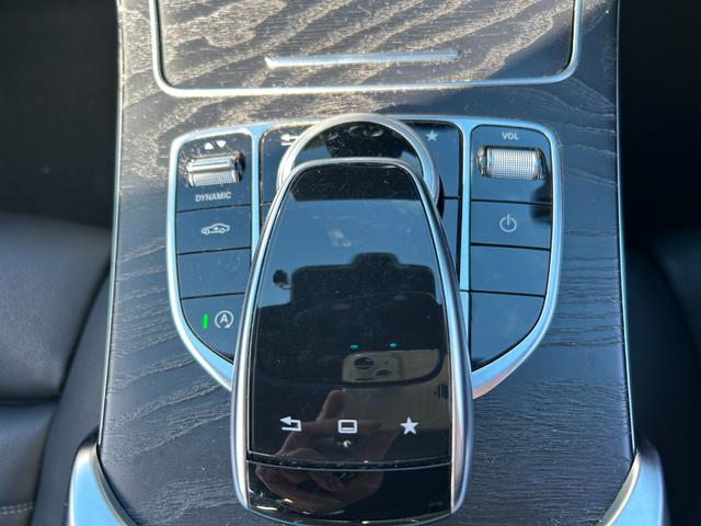 Cクラスステーションワゴン C200 ステーションワゴン スポーツ本革仕様 半年保証付 ブラック革シート パワーシート/シートヒーター ヘッドアップディスプレイ ブラインドスポットアシスト ルーフレール LEDヘッドライト パドルシフト メーカーナビ フルセグ Bカメラ(39枚目)