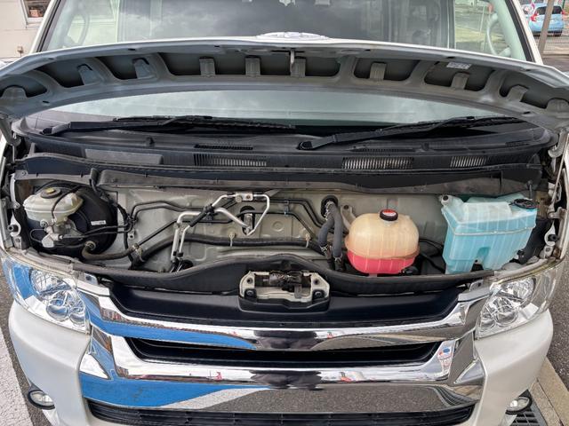 ★エンジン画像です。ユーポス岸和田南店では全車”納車前法定１２ヶ月点検（以上）を実施”致しますので、車両品質もご安心ください。即納可能です！株式会社ユーポス