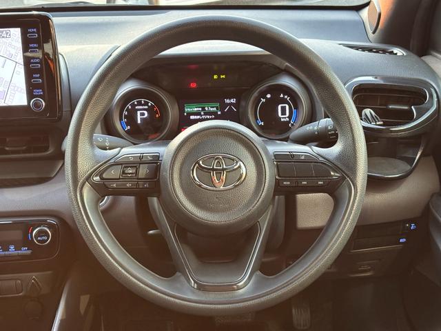 ヤリス Ｇ　新車保障継承／ワンオナ／ディスプレイオーディオナビ／Ｆモデリスタスポイラー／リアカメラ／セーフティーセンス／ビルトインＥＴＣ／ＧＲフロントバンパーガーニッシュ／ＬＥＤフォグ／外ＡＷ／スマートキー２個（12枚目）