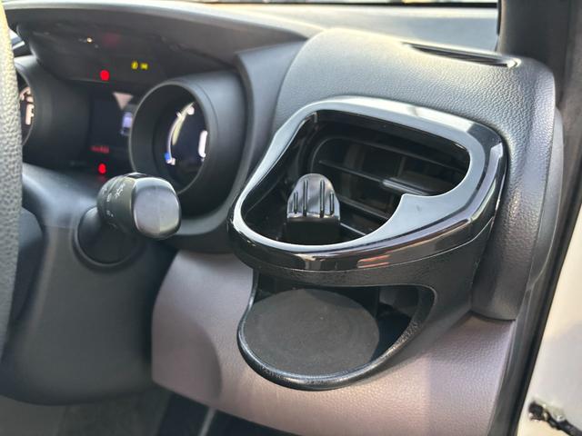 ヤリス Ｇ　新車保障継承／ワンオナ／ディスプレイオーディオナビ／Ｆモデリスタスポイラー／リアカメラ／セーフティーセンス／ビルトインＥＴＣ／ＧＲフロントバンパーガーニッシュ／ＬＥＤフォグ／外ＡＷ／スマートキー２個（23枚目）