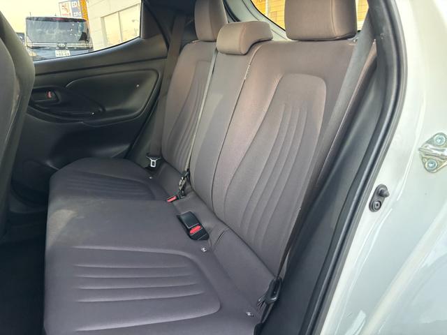 ヤリス Ｇ　新車保障継承／ワンオナ／ディスプレイオーディオナビ／Ｆモデリスタスポイラー／リアカメラ／セーフティーセンス／ビルトインＥＴＣ／ＧＲフロントバンパーガーニッシュ／ＬＥＤフォグ／外ＡＷ／スマートキー２個（45枚目）