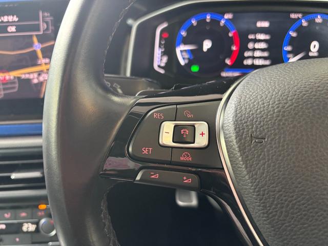 ポロ ＴＳＩハイライン　ＤｉｓｃｏｖｅｒＰｒｏパッケージ／メーカー８インチナビ／フルセグ／ＥＴＣ２．０／セーフティパッケージ／ＢＳＭ／プリクラッシュブレーキシステム／ＬＥＤヘッド／スマートキー２個（10枚目）