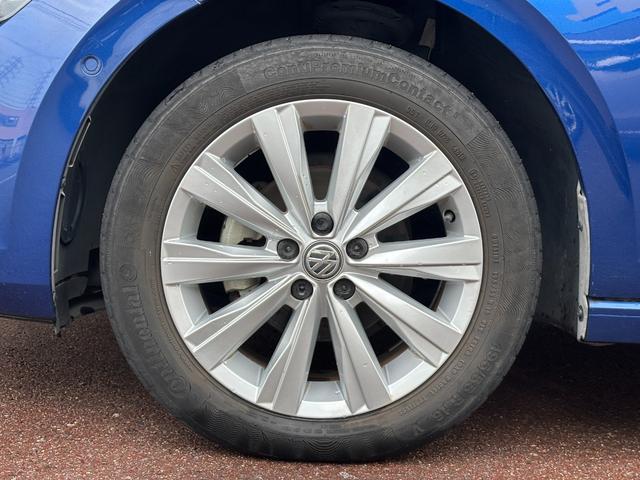 ポロ ＴＳＩハイライン　ＤｉｓｃｏｖｅｒＰｒｏパッケージ／メーカー８インチナビ／フルセグ／ＥＴＣ２．０／セーフティパッケージ／ＢＳＭ／プリクラッシュブレーキシステム／ＬＥＤヘッド／スマートキー２個（49枚目）