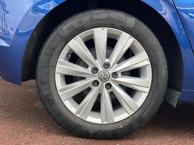 ポロ ＴＳＩハイライン　ＤｉｓｃｏｖｅｒＰｒｏパッケージ／メーカー８インチナビ／フルセグ／ＥＴＣ２．０／セーフティパッケージ／ＢＳＭ／プリクラッシュブレーキシステム／ＬＥＤヘッド／スマートキー２個（51枚目）