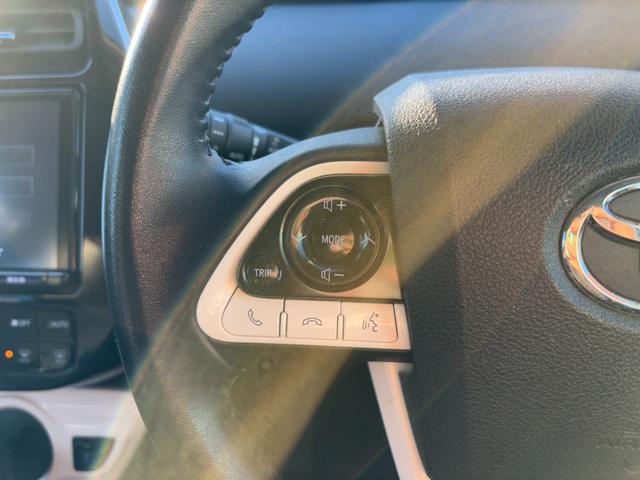 プリウス Ｓセーフティプラス　１年保証付（距離無制限）／ディーラー９インチナビ／セーフティーセンスＰ／クリアランスソナー／パーキングアシスト／フルセグ／ナビレディセット／ＬＥＤヘッドライト／クルコン／ビルトインＥＴＣ／スマートキー（10枚目）